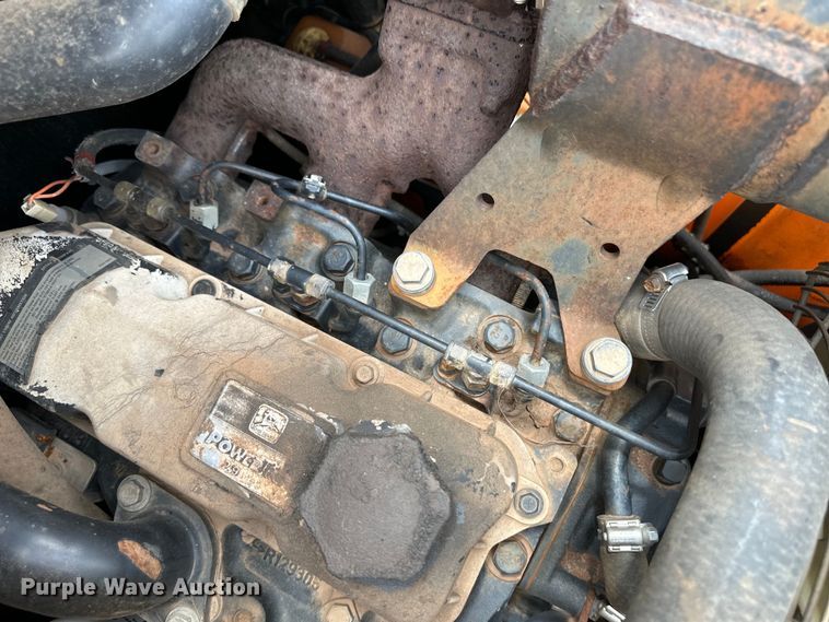 image for item OI9144 1999 John Deere 250 skid steer loader