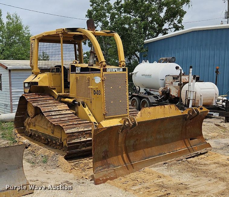image for item OK9883 1998 Caterpillar  D5M LGP dozer