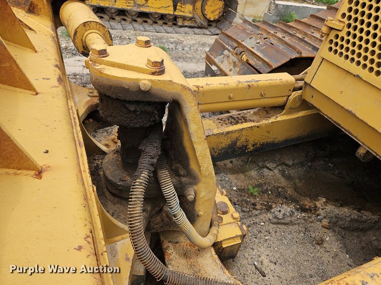 image for item OK9883 1998 Caterpillar  D5M LGP dozer
