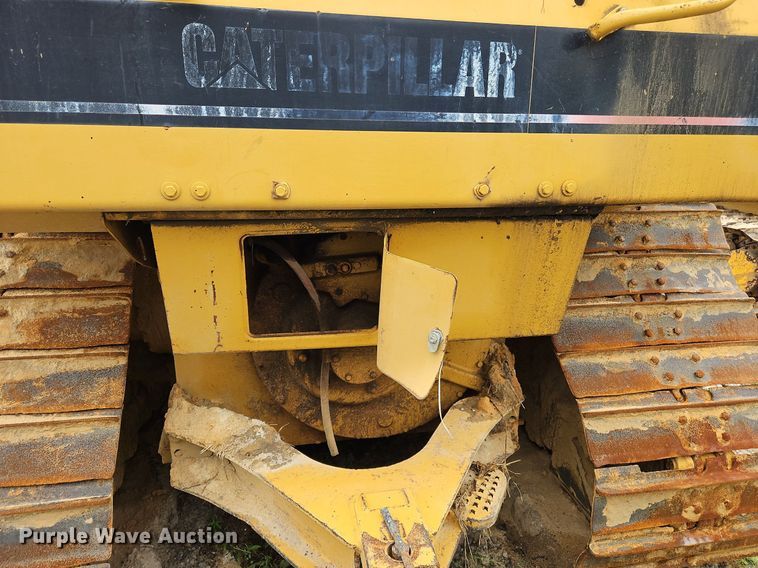 image for item OK9883 1998 Caterpillar  D5M LGP dozer