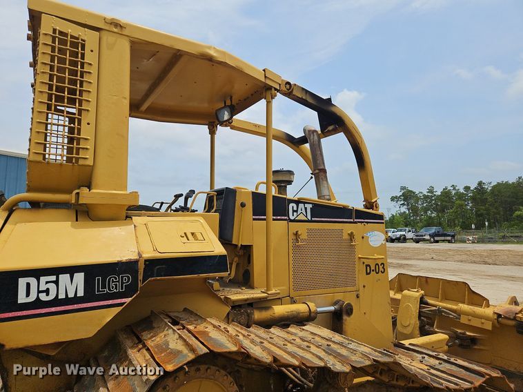 image for item OK9883 1998 Caterpillar  D5M LGP dozer