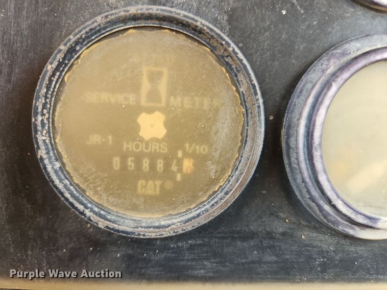 image for item OK9883 1998 Caterpillar  D5M LGP dozer