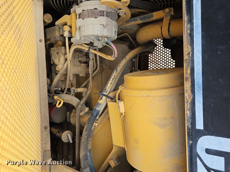 image for item OK9883 1998 Caterpillar  D5M LGP dozer