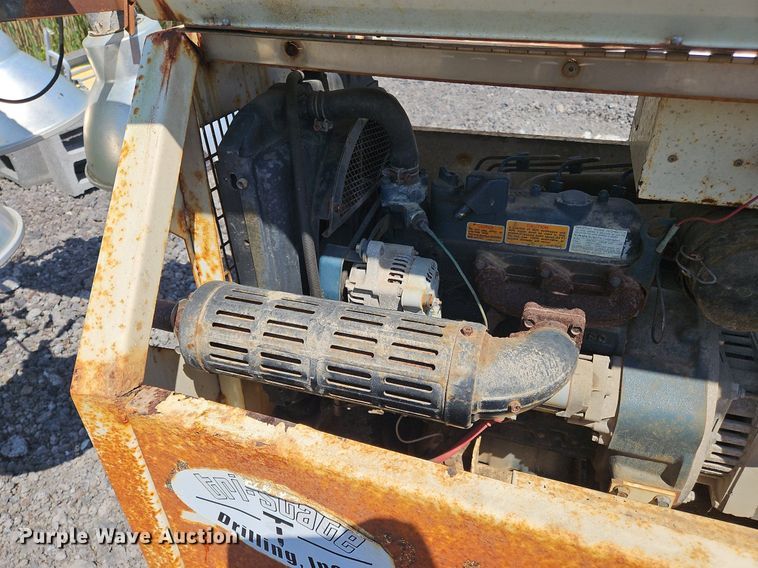 image for item OK9890 Coleman MH4000 light plant