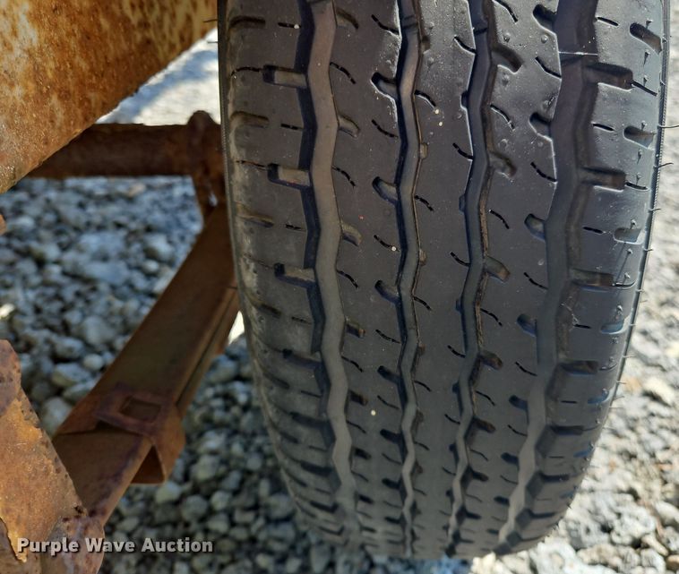 image for item OK9890 Coleman MH4000 light plant