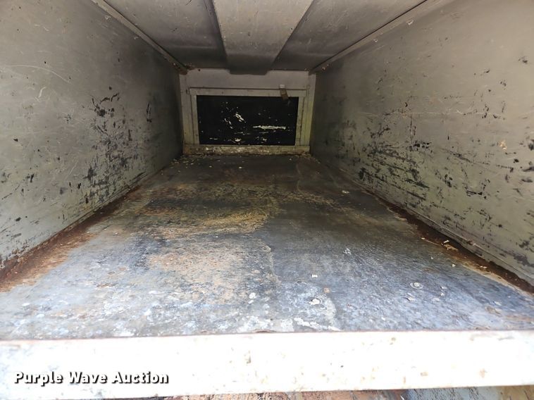 image for item OK9935 2004 Chevrolet  C5500  dump truck