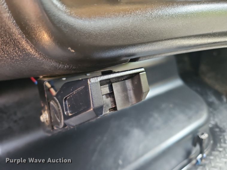 image for item OK9935 2004 Chevrolet  C5500  dump truck