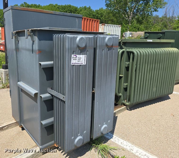 image for item DM1646 1989 Square D transformer 