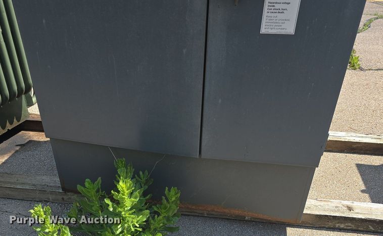 image for item DM1646 1989 Square D transformer 