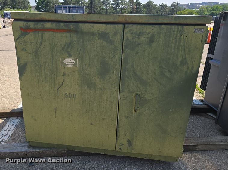 image for item DM1646 1989 Square D transformer 