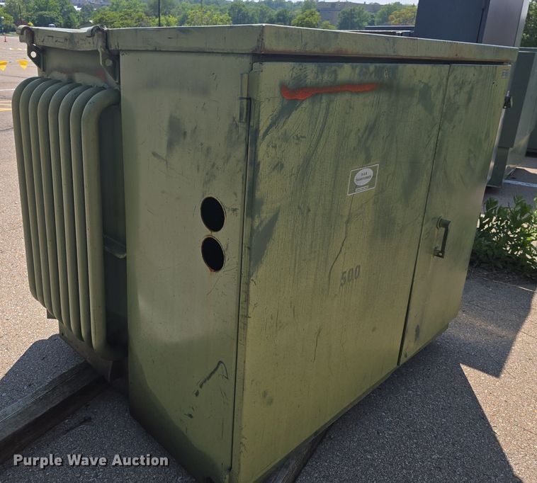 image for item DM1646 1989 Square D transformer 