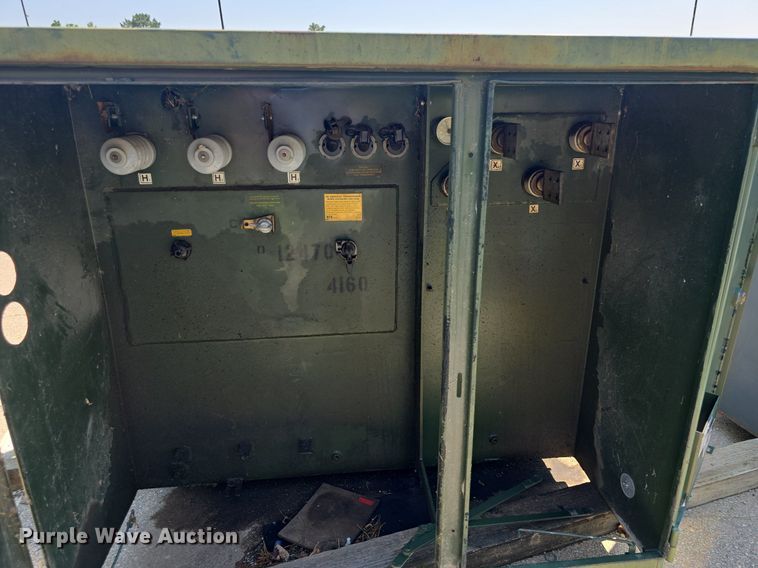 image for item DM1646 1989 Square D transformer 