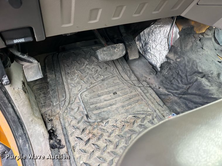 image for item DP2140 2008 Ford  F450 Super Duty XL dump flatbed truck