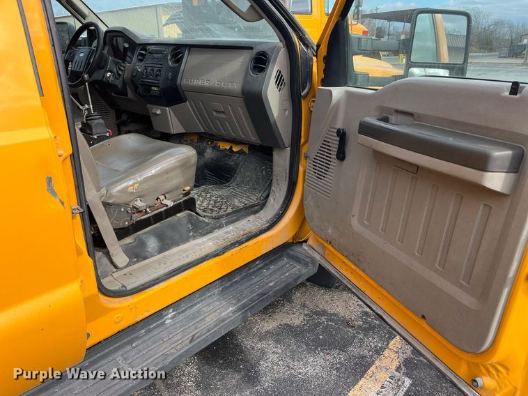 image for item DP2140 2008 Ford  F450 Super Duty XL dump flatbed truck