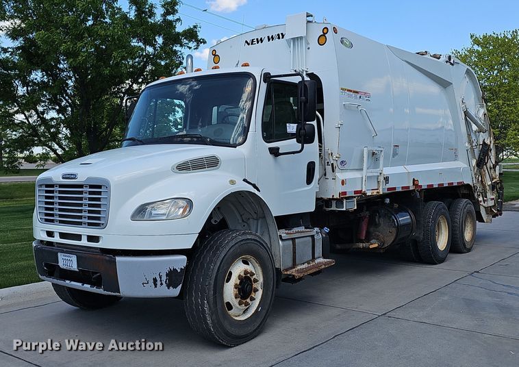 image for item DP6429 2013 Freightliner M2 refuse truck