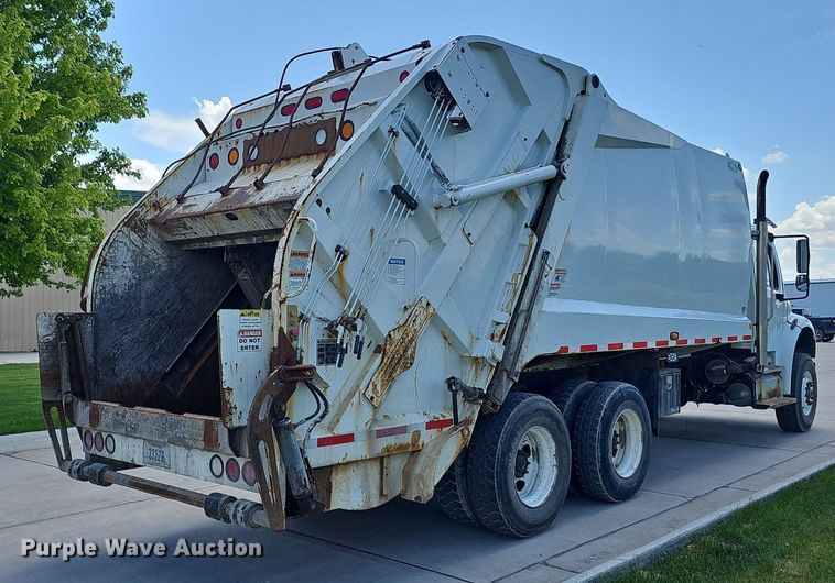 image for item DP6429 2013 Freightliner M2 refuse truck