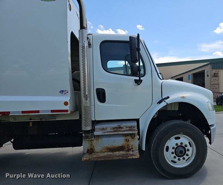 image for item DP6429 2013 Freightliner M2 refuse truck