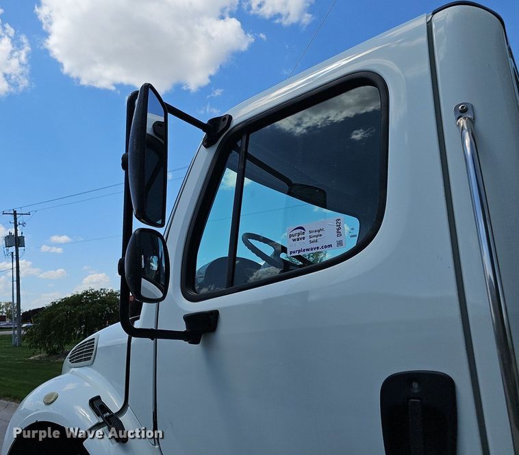 image for item DP6429 2013 Freightliner M2 refuse truck