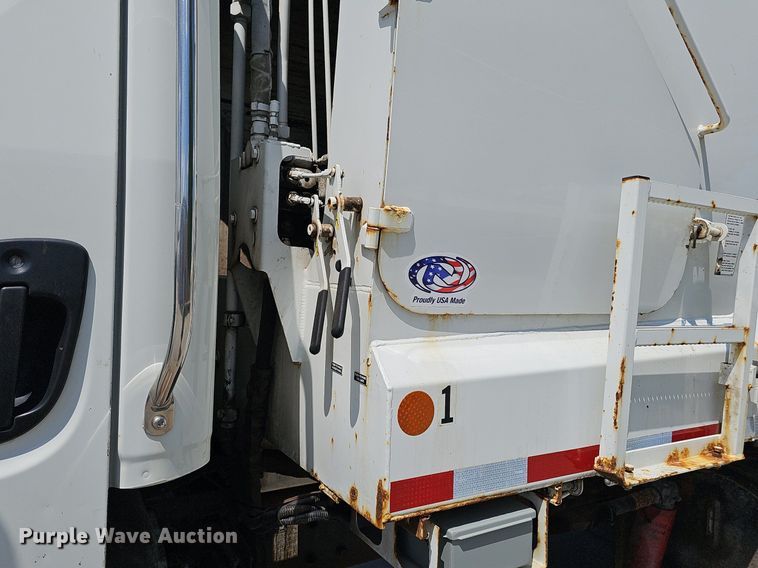 image for item DP6429 2013 Freightliner M2 refuse truck