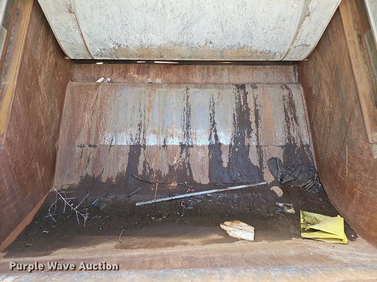 image for item DP6429 2013 Freightliner M2 refuse truck