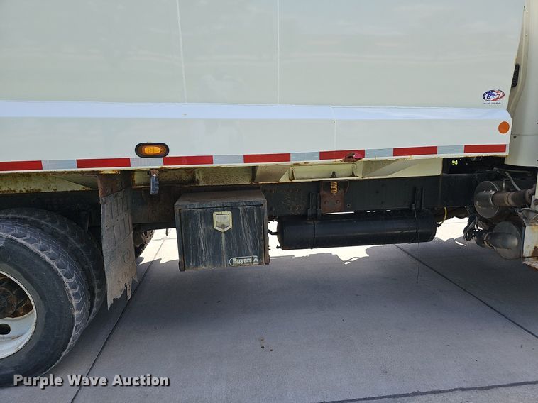 image for item DP6429 2013 Freightliner M2 refuse truck