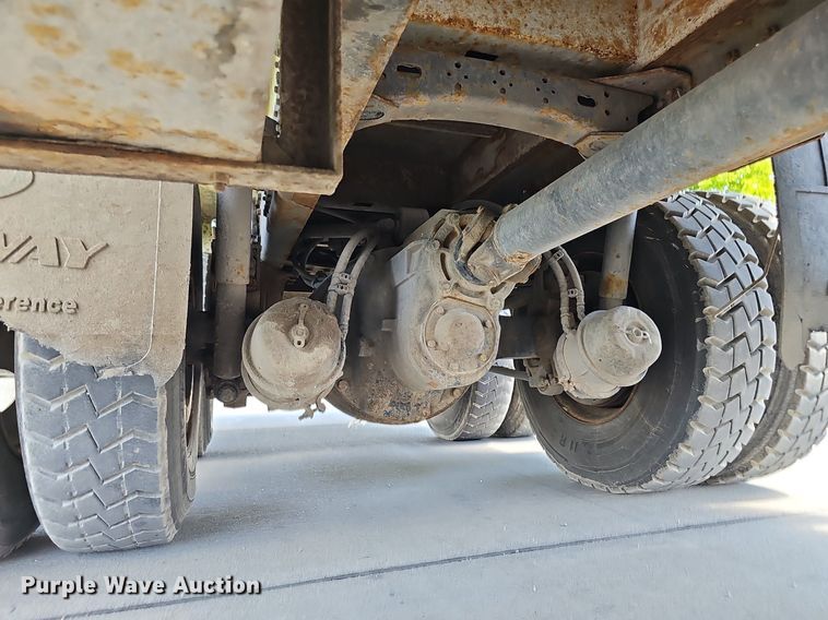 image for item DP6429 2013 Freightliner M2 refuse truck