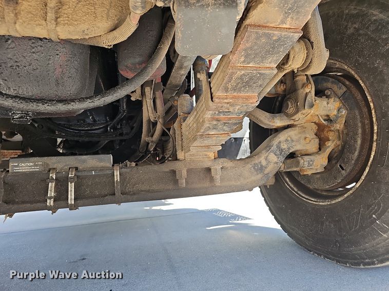 image for item DP6429 2013 Freightliner M2 refuse truck