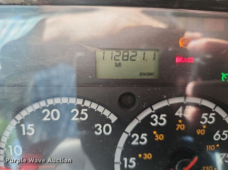 image for item DP6429 2013 Freightliner M2 refuse truck