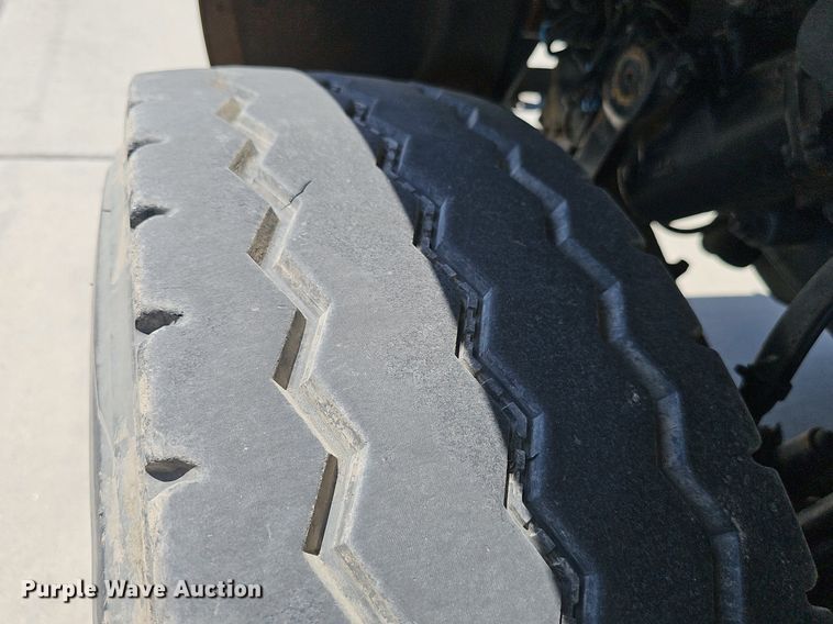 image for item DP6429 2013 Freightliner M2 refuse truck