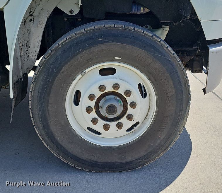 image for item DP6429 2013 Freightliner M2 refuse truck