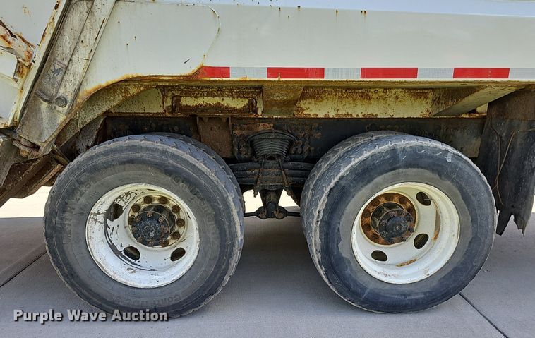 image for item DP6429 2013 Freightliner M2 refuse truck