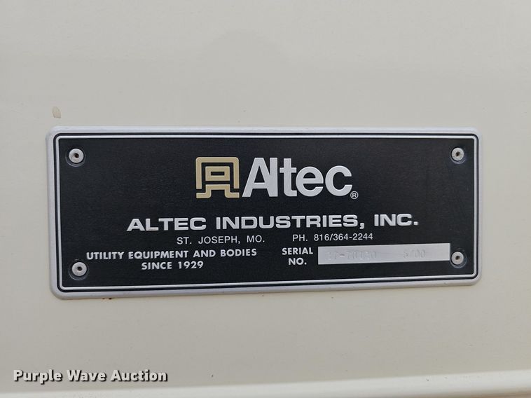 image for item DP6431 1999 Freightliner FL80 bucket truck