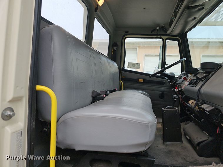 image for item DP6431 1999 Freightliner FL80 bucket truck