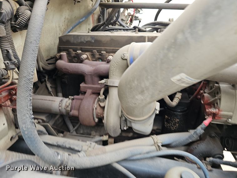 image for item DP6431 1999 Freightliner FL80 bucket truck