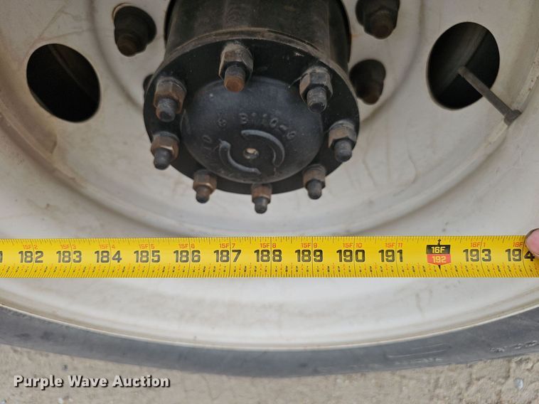 image for item DP6431 1999 Freightliner FL80 bucket truck