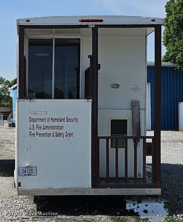 image for item DP6444 2005 Forks RV Surrey fire safety training trailer