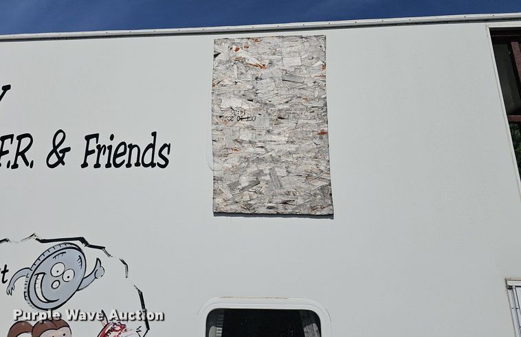 image for item DP6444 2005 Forks RV Surrey fire safety training trailer