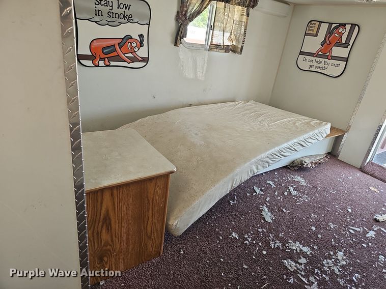 image for item DP6444 2005 Forks RV Surrey fire safety training trailer