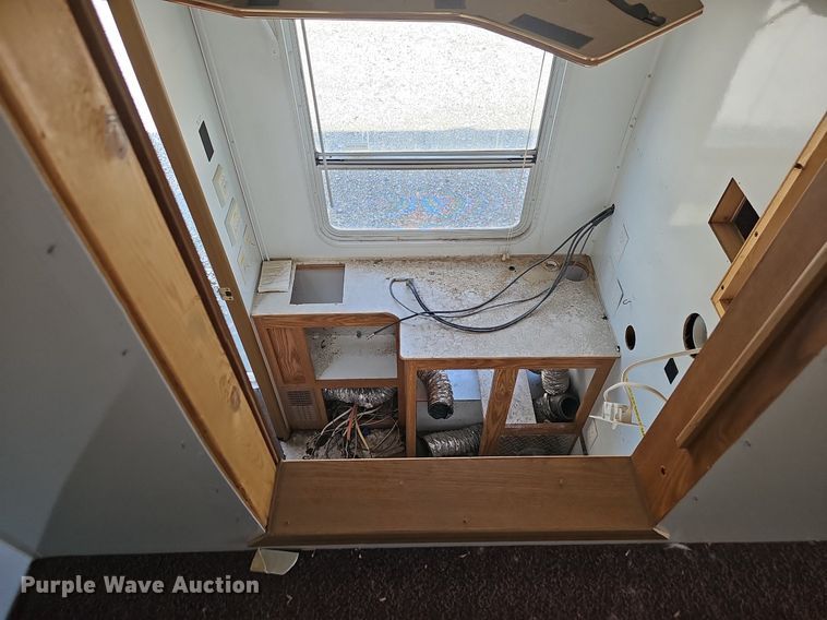 image for item DP6444 2005 Forks RV Surrey fire safety training trailer