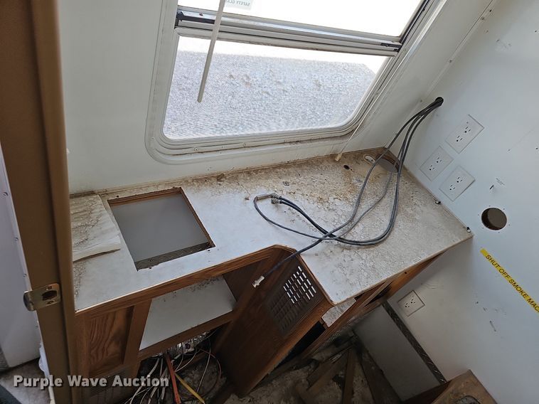 image for item DP6444 2005 Forks RV Surrey fire safety training trailer