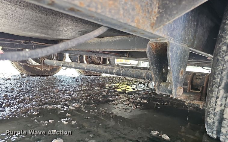 image for item DP6444 2005 Forks RV Surrey fire safety training trailer