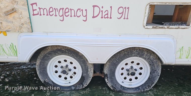 image for item DP6444 2005 Forks RV Surrey fire safety training trailer