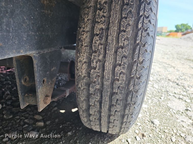 image for item DP6444 2005 Forks RV Surrey fire safety training trailer