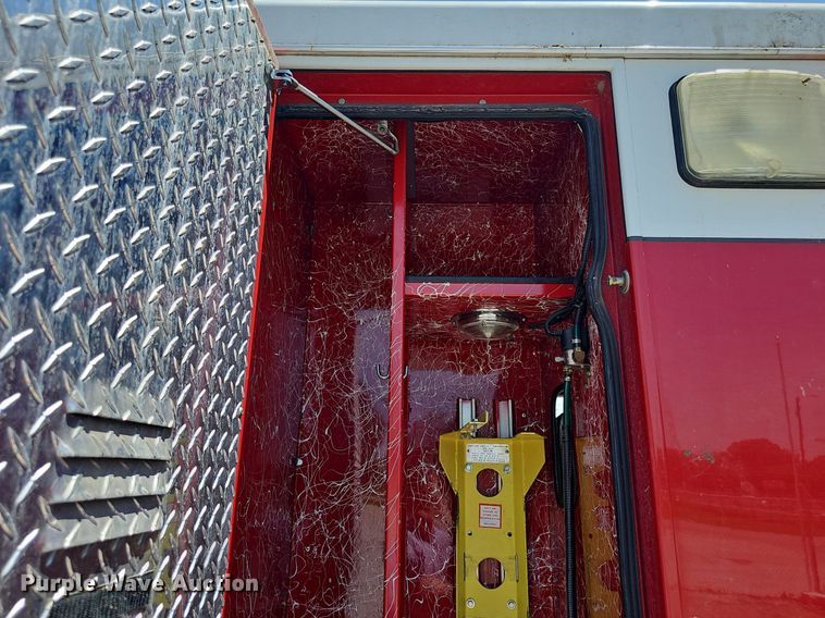 image for item DP6445 2000 Ford E450 ambulance