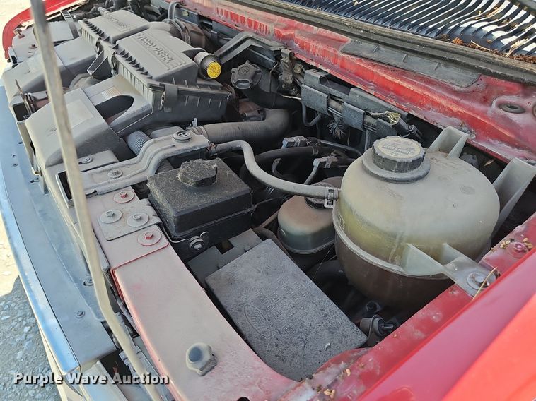 image for item DP6445 2000 Ford E450 ambulance