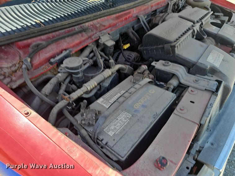 image for item DP6445 2000 Ford E450 ambulance