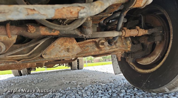 image for item DP6445 2000 Ford E450 ambulance