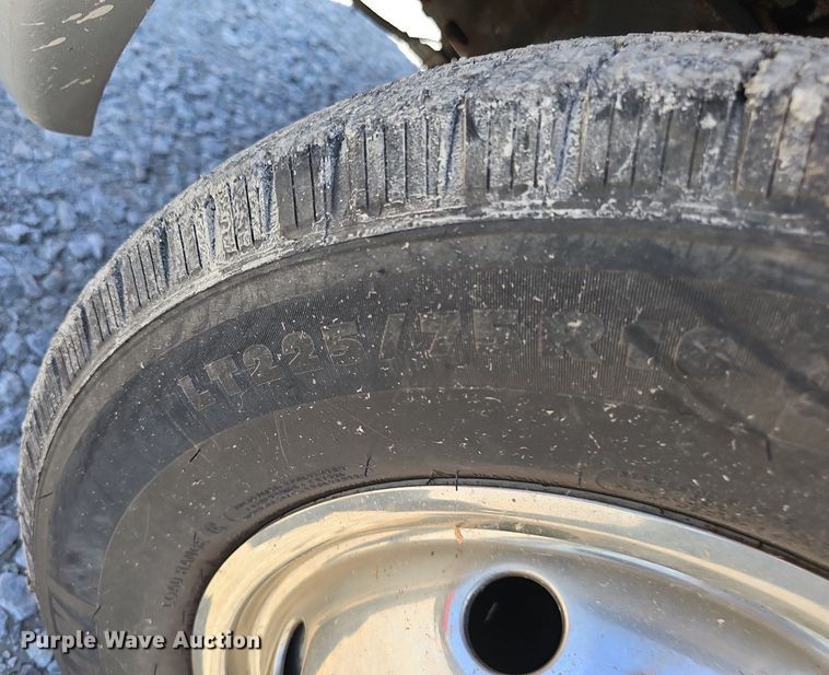 image for item DP6445 2000 Ford E450 ambulance