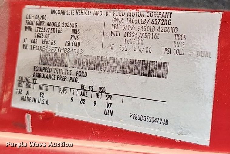 image for item DP6445 2000 Ford E450 ambulance