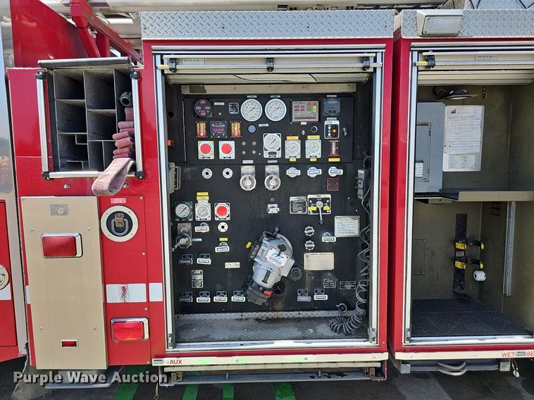 image for item DP6446 2002 Spartan Gladiator FF ladder fire truck